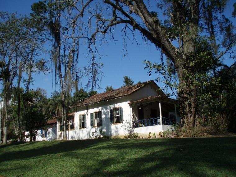 Pouso Donana Cama E Cafe Bed and Breakfast Itaipava Eksteriør billede