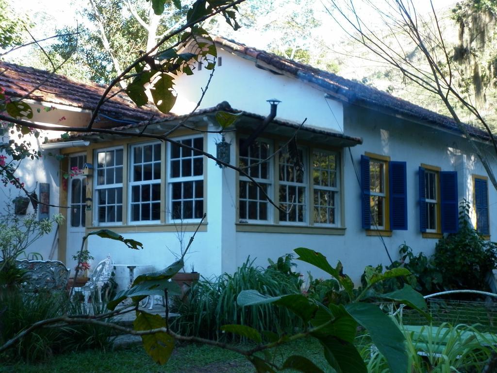 Pouso Donana Cama E Cafe Bed and Breakfast Itaipava Eksteriør billede